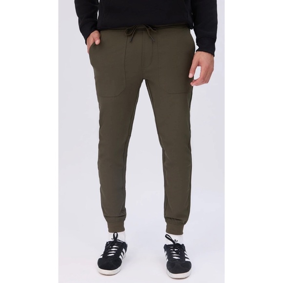Size S Men’s Brand New Green Bluenotes Traveler Jogger - Picture 1 of 7